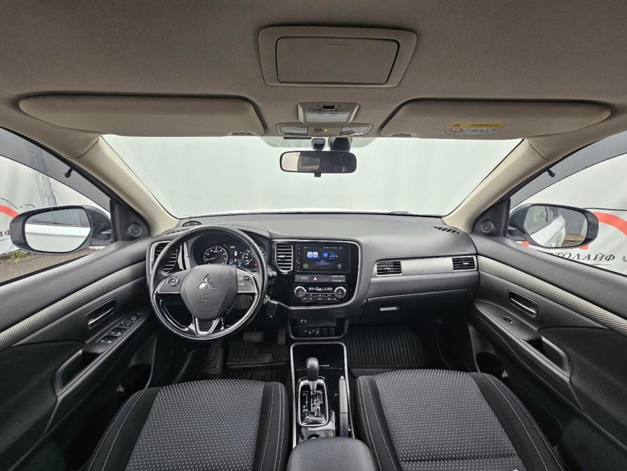 Mitsubishi Outlander III Рестайлинг 2 Ярославль  - изображение 9