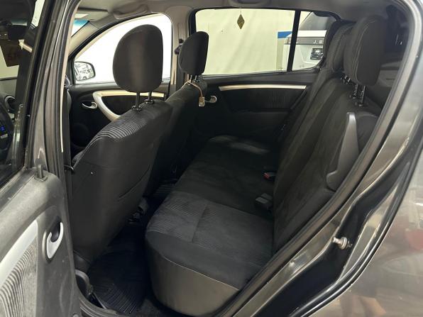 Renault Sandero I с пробегом 2010 года, цена 430 000 рублей, 217234 км, хэтчбек, Автокод Объявления