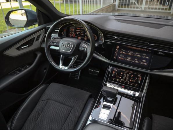 Audi Q8 I (4M) с пробегом 2019 года, цена 6 490 000 рублей, 150831 км, внедорожник, Автокод Объявления