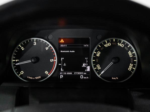 Land Rover Discovery IV с пробегом 2013 года, цена 1 875 000 рублей, 273000 км, внедорожник, Автокод Объявления