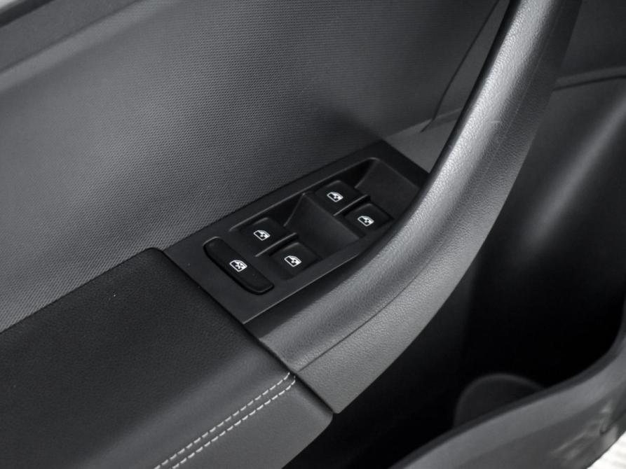 Skoda Rapid I Рестайлинг Санкт-Петербург  - изображение 11