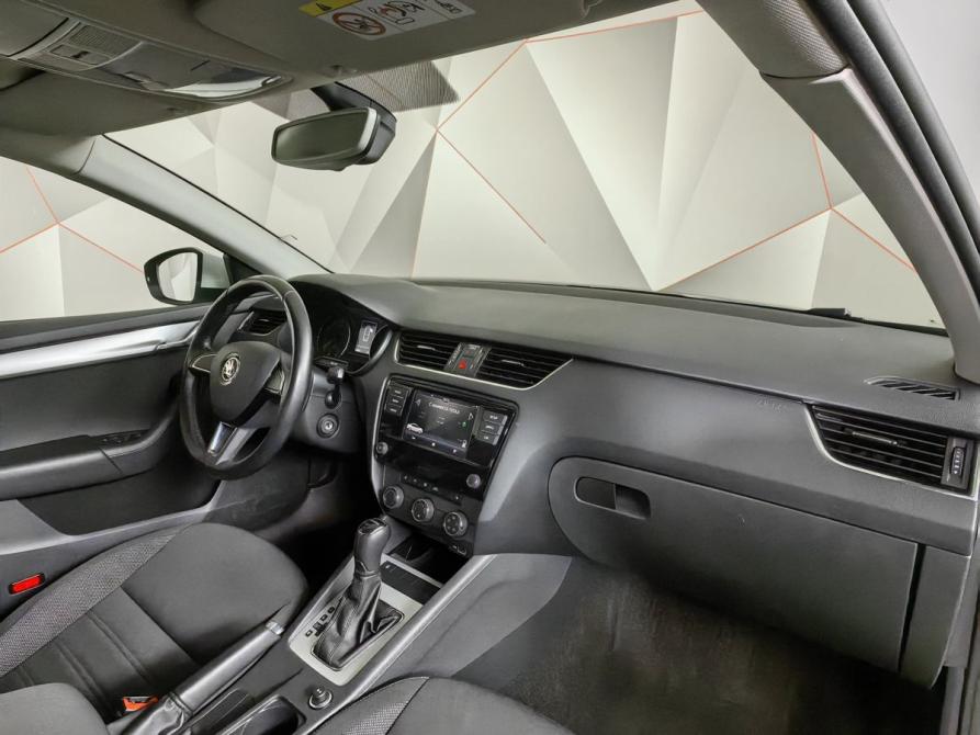 Skoda Octavia III (A7) Рестайлинг Москва  - изображение 10