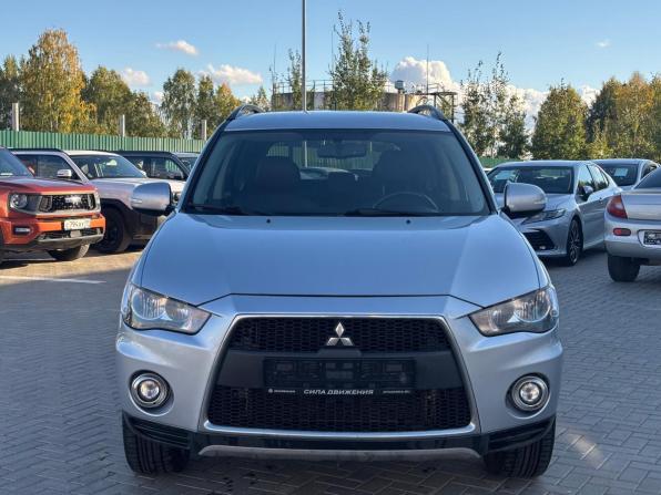 Mitsubishi Outlander II Рестайлинг с пробегом 2011 года, цена 1 175 000 рублей, 218584 км, внедорожник, Автокод Объявления