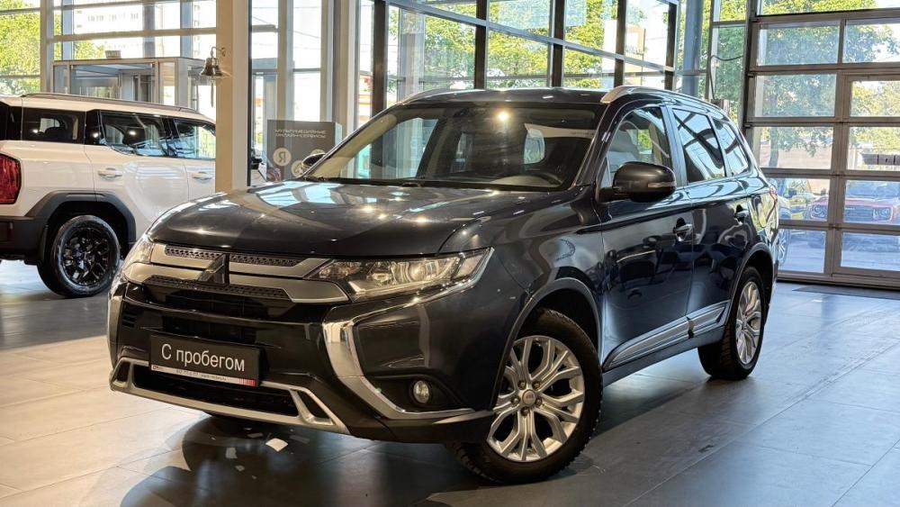 Mitsubishi Outlander III Рестайлинг 3 Санкт-Петербург  - изображение 3