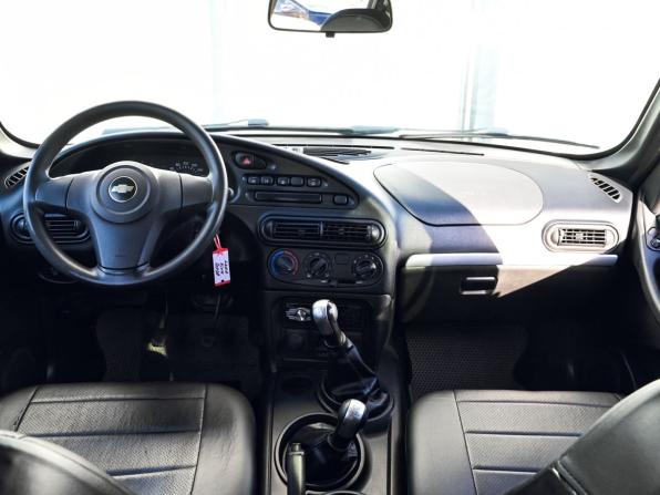 Chevrolet Niva I Рестайлинг с пробегом 2012 года, цена 375 000 рублей, 243000 км, внедорожник, Автокод Объявления