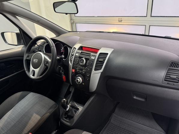 Kia Venga I с пробегом 2012 года, цена 875 000 рублей, 146306 км, компактвэн, Автокод Объявления