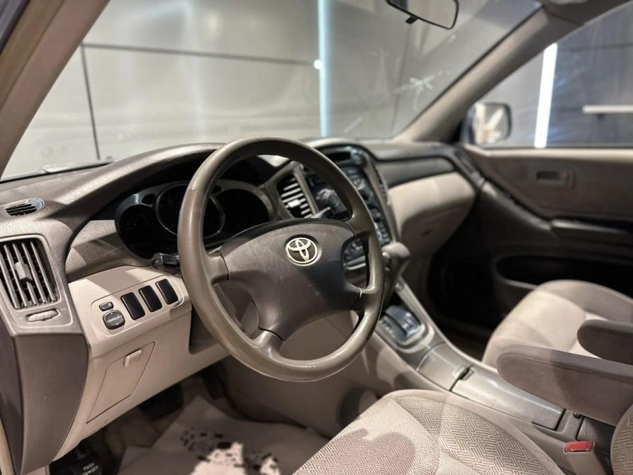 Toyota Highlander I (XU20) Рестайлинг Новосибирск  - изображение 12