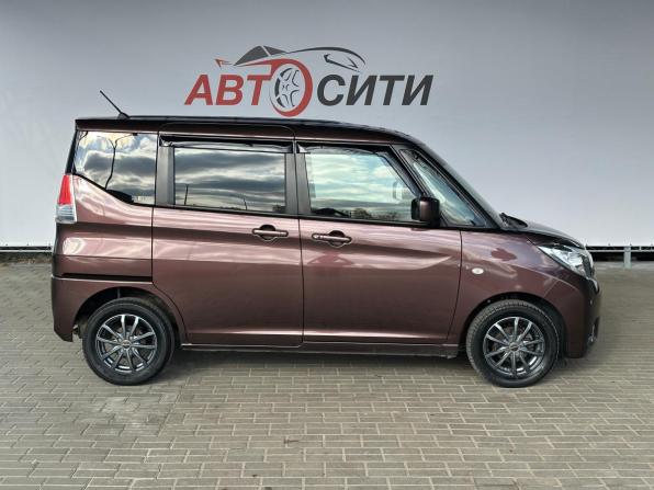 Suzuki Solio III с пробегом 2017 года, цена 890 000 рублей, 105000 км, минивэн, Автокод Объявления