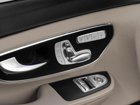 Mercedes-Benz V-Класс III (W447) Рестайлинг 2 с пробегом 2026 года, цена 37 200 000 рублей, 23 км, минивэн, Автокод Объявления