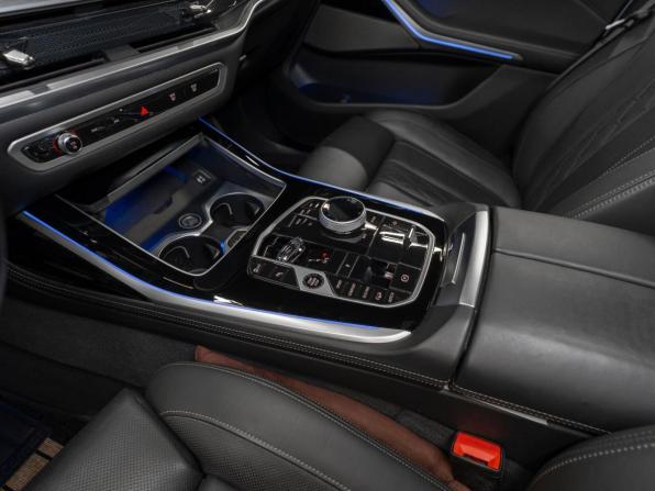 BMW X7 I (G07) Рестайлинг с пробегом 2023 года, цена 12 750 000 рублей, 39144 км, внедорожник, Автокод Объявления