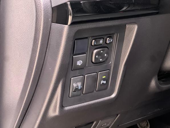 Toyota Land Cruiser Prado 150 Series Рестайлинг 2 с пробегом 2018 года, цена 4 449 000 рублей, 113681 км, внедорожник, Автокод Объявления