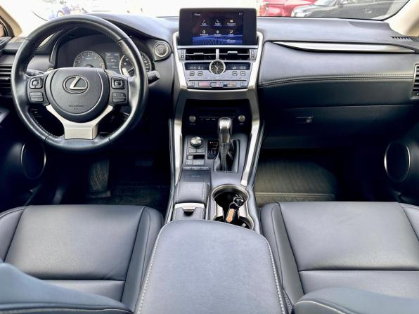 Lexus NX I Рестайлинг с пробегом 2020 года, цена 4 040 000 рублей, 54455 км, внедорожник, Автокод Объявления