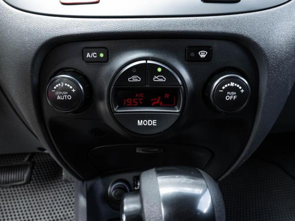 Kia Rio II Рестайлинг с пробегом 2010 года, цена 788 000 рублей, 123203 км, хэтчбек, Автокод Объявления