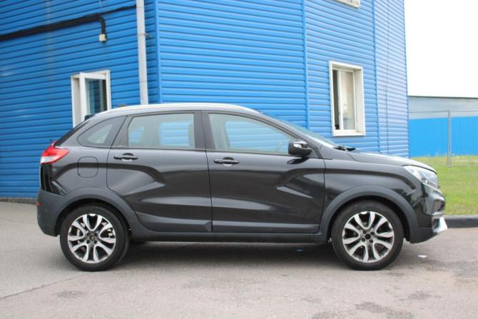 Lada (ВАЗ) XRAY I с пробегом 2018 года, цена 865 000 рублей, 25000 км, хэтчбек, Автокод Объявления