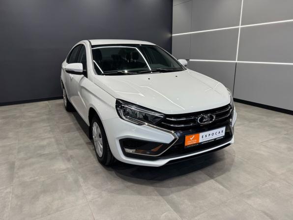 Lada (ВАЗ) Vesta I Рестайлинг (NG) с пробегом 2024 года, цена 1 415 000 рублей, 22000 км, седан, Автокод Объявления