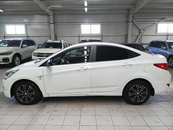 Hyundai Solaris I Рестайлинг с пробегом 2016 года, цена 869 000 рублей, 168741 км, седан, Автокод Объявления