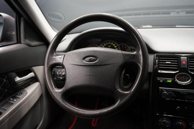 Lada (ВАЗ) Priora I с пробегом 2010 года, цена 380 000 рублей, 260870 км, хэтчбек, Автокод Объявления