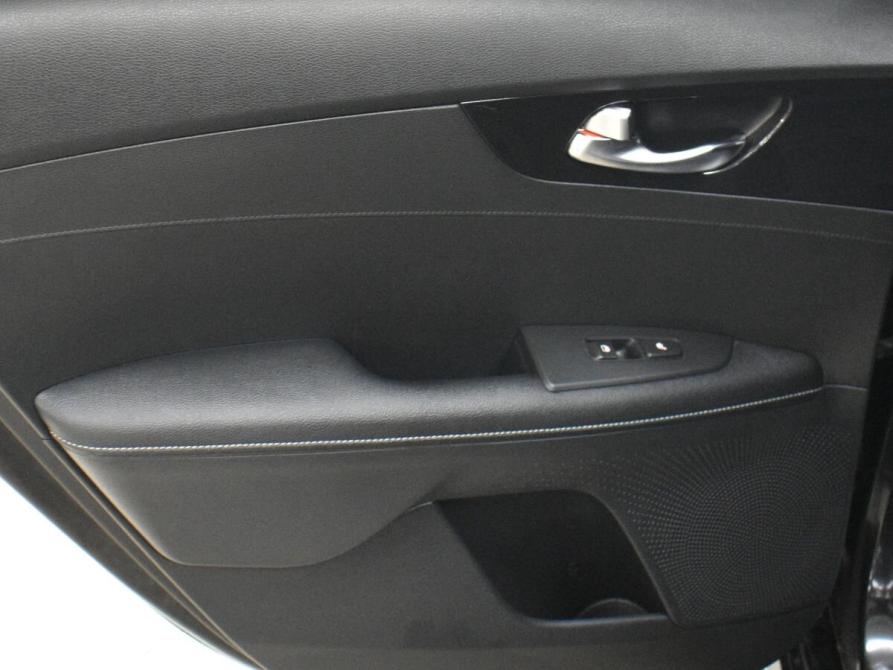 Kia Cerato IV Мурманск  - изображение 12