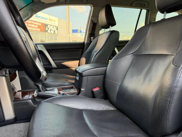 Toyota Land Cruiser Prado 150 Series с пробегом 2011 года, цена 2 590 000 рублей, 261350 км, внедорожник, Автокод Объявления