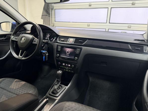 Skoda Rapid I Рестайлинг с пробегом 2017 года, цена 1 475 000 рублей, 86004 км, лифтбек, Автокод Объявления