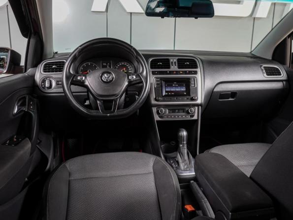 Volkswagen Polo V Рестайлинг с пробегом 2016 года, цена 1 124 000 рублей, 184980 км, седан, Автокод Объявления