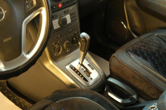 Opel Antara I с пробегом 2007 года, цена 729 000 рублей, 121500 км, внедорожник, Автокод Объявления