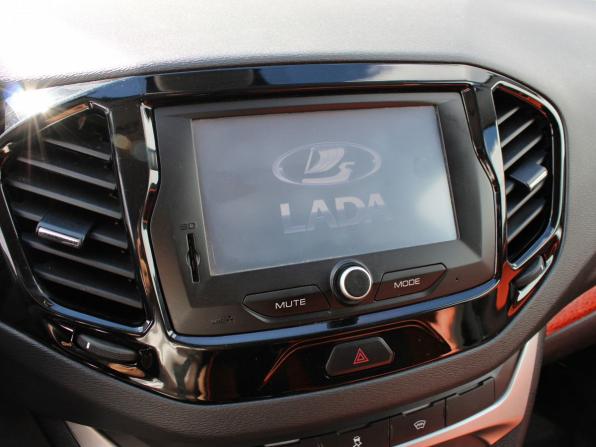 Lada (ВАЗ) Vesta I с пробегом 2019 года, цена 999 000 рублей, 134364 км, универсал, Автокод Объявления