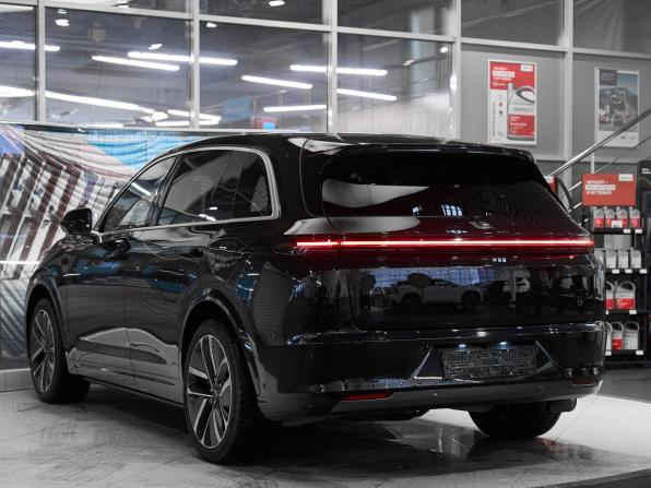 Li Auto (Lixiang) L7 I с пробегом 2023 года, цена 5 450 000 рублей, 37000 км, внедорожник, Автокод Объявления