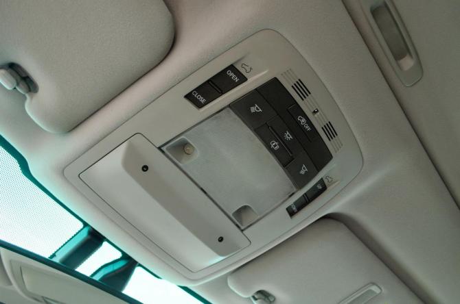Lexus RX III с пробегом 2010 года, цена 1 750 000 рублей, 280000 км, внедорожник, Автокод Объявления