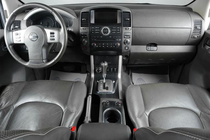 Nissan Pathfinder III Рестайлинг с пробегом 2012 года, цена 1 829 000 рублей, 361000 км, внедорожник, Автокод Объявления