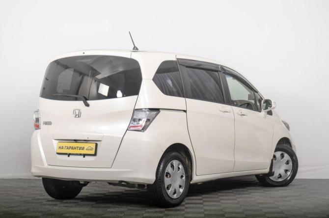 Honda Freed I Рестайлинг с пробегом 2012 года, цена 1 099 000 рублей, 143907 км, компактвэн, Автокод Объявления