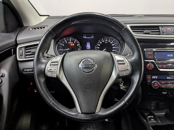 Nissan Qashqai II с пробегом 2018 года, цена 1 585 000 рублей, 106759 км, внедорожник, Автокод Объявления