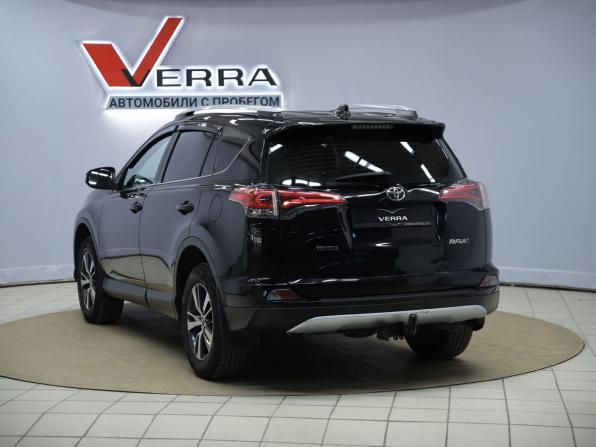 Toyota RAV4 IV (XA40) Рестайлинг с пробегом 2018 года, цена 2 350 000 рублей, 129902 км, внедорожник, Автокод Объявления