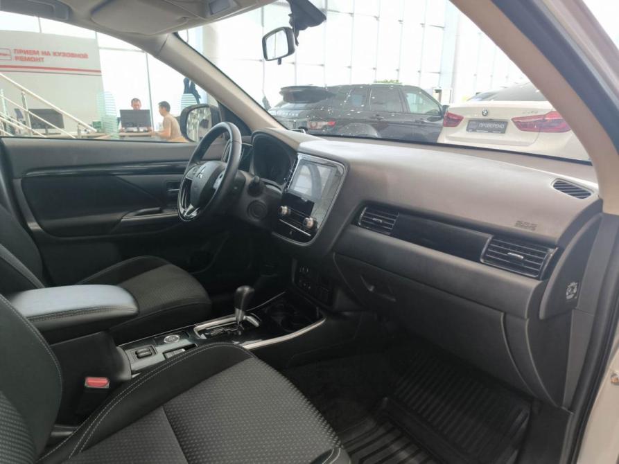 Mitsubishi Outlander III Рестайлинг 3 Казань  - изображение 13