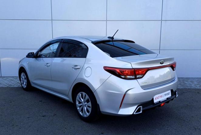 Kia Rio IV Рестайлинг с пробегом 2021 года, цена 1 730 000 рублей, 101378 км, седан, Автокод Объявления