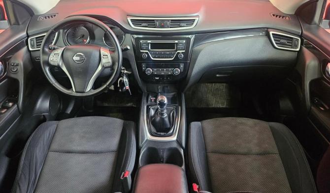 Nissan Qashqai II с пробегом 2018 года, цена 1 415 000 рублей, 164483 км, внедорожник, Автокод Объявления