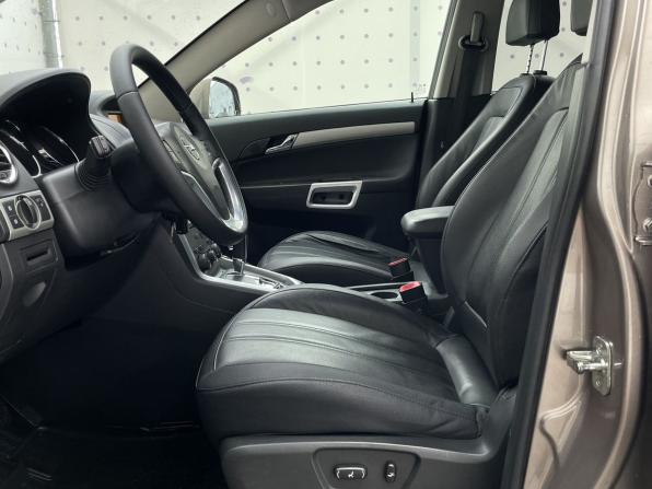 Opel Antara I Рестайлинг с пробегом 2014 года, цена 1 370 000 рублей, 132143 км, внедорожник, Автокод Объявления