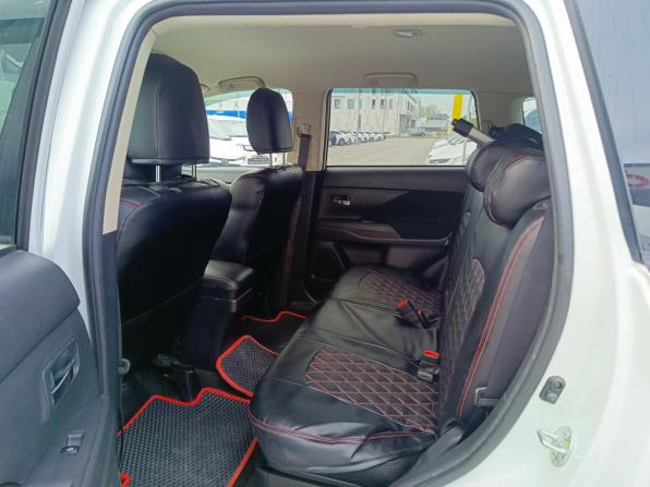 Mitsubishi Outlander III Рестайлинг 3 с пробегом 2019 года, цена 2 189 000 рублей, 73082 км, внедорожник, Автокод Объявления