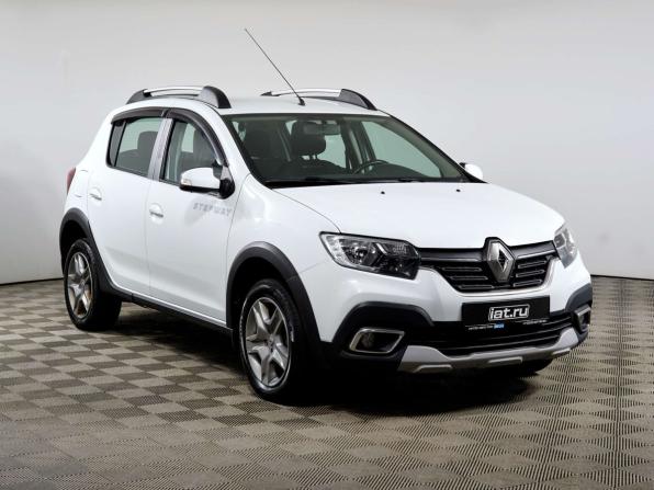 Renault Sandero II Рестайлинг с пробегом 2018 года, цена 1 048 000 рублей, 135454 км, хэтчбек, Автокод Объявления