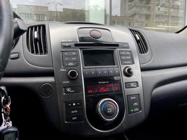 Kia Cerato II с пробегом 2013 года, цена 985 000 рублей, 97048 км, седан, Автокод Объявления