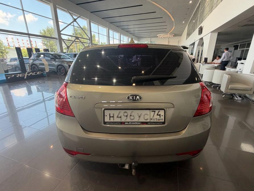 Kia Ceed I Рестайлинг Челябинск  - изображение 6