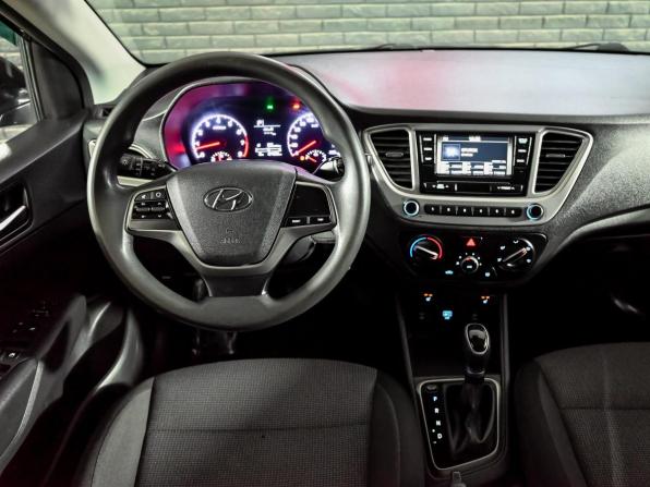 Hyundai Solaris II с пробегом 2020 года, цена 1 500 000 рублей, 134212 км, седан, Автокод Объявления