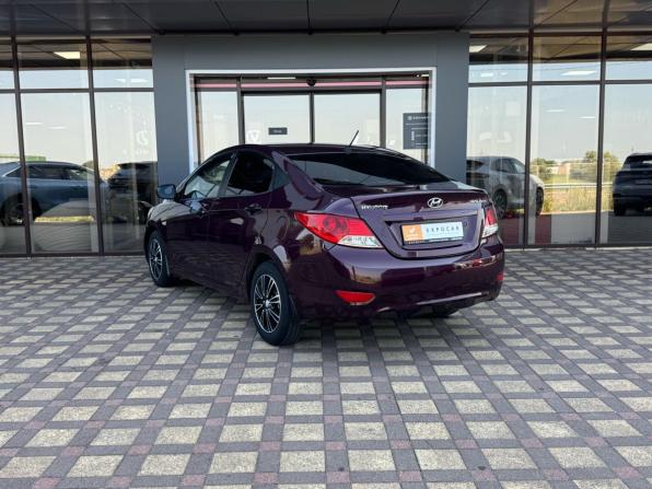 Hyundai Solaris I с пробегом 2011 года, цена 499 000 рублей, 294305 км, седан, Автокод Объявления