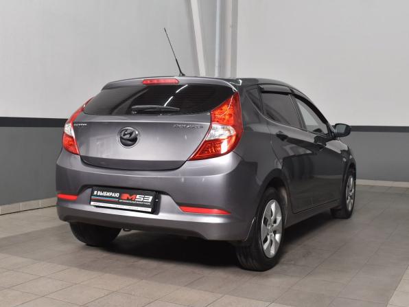 Hyundai Solaris I Рестайлинг с пробегом 2015 года, цена 849 995 рублей, 177608 км, хэтчбек, Автокод Объявления
