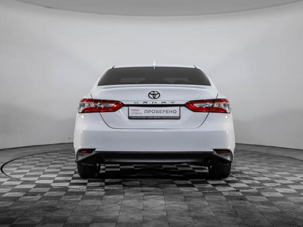 Toyota Camry VIII (XV70) Рестайлинг с пробегом 2021 года, цена 1 639 000 рублей, 239000 км, седан, Автокод Объявления