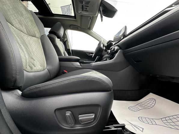 Toyota RAV4 VI (XA60) с пробегом 2025 года, цена 3 850 000 рублей, 12941 км, внедорожник, Автокод Объявления