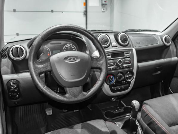 Lada (ВАЗ) Granta I с пробегом 2018 года, цена 654 097 рублей, 50271 км, седан, Автокод Объявления