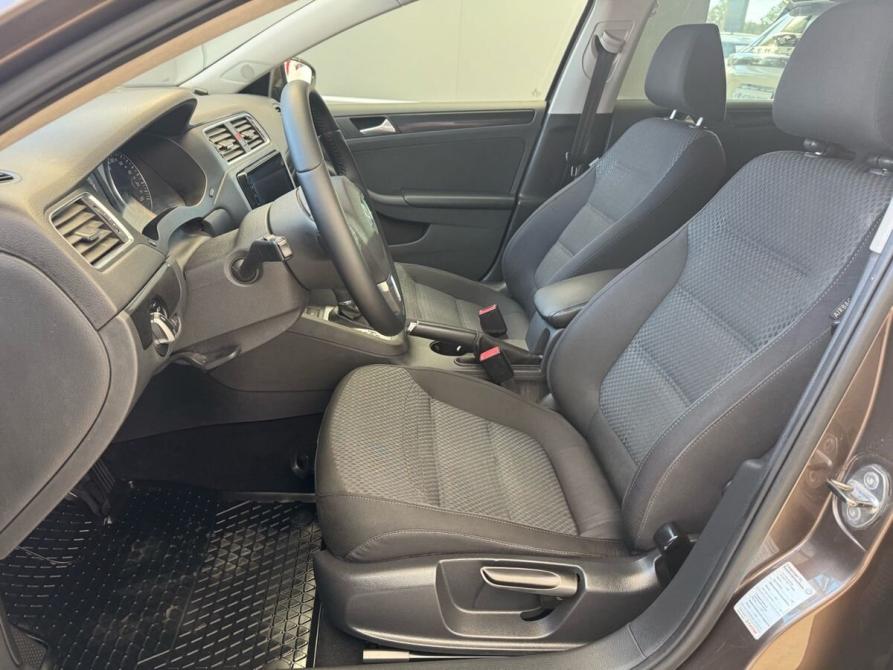 Volkswagen Jetta VI Екатеринбург  - изображение 11