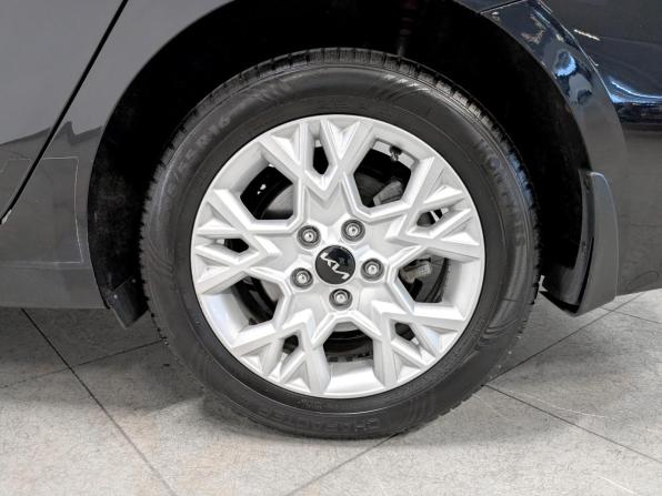 Kia Ceed III Рестайлинг с пробегом 2021 года, цена 2 150 000 рублей, 68212 км, универсал, Автокод Объявления