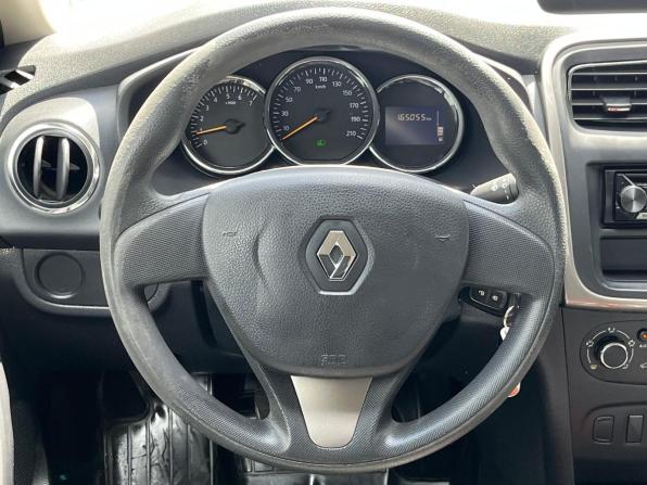 Renault Logan II с пробегом 2017 года, цена 589 000 рублей, 165054 км, седан, Автокод Объявления